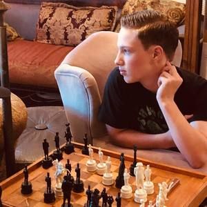 Meet your Posher, Amelie